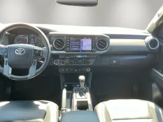 Toyota Tacoma 2023 4x4 TRD Todo Terreno 4p Doble Cabina 5.0 ft CB 6A