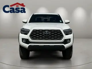 Toyota Tacoma 2023 4x4 TRD Todo Terreno 4p Doble Cabina 5.0 ft CB 6A