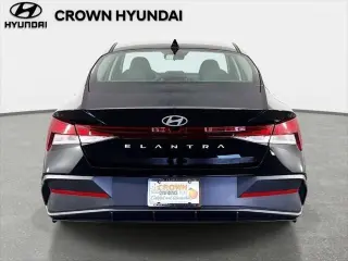 Hyundai ELANTRA 2026 SE 4dr Sedán