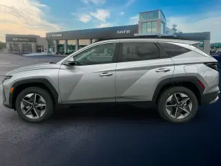 Hyundai TUCSON 2025 AWD SEL Conveniencia 4p SUV