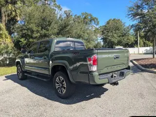 Toyota Tacoma 2022 4x2 TRD Todo Terreno 4p Doble Cabina 5.0 ft CB