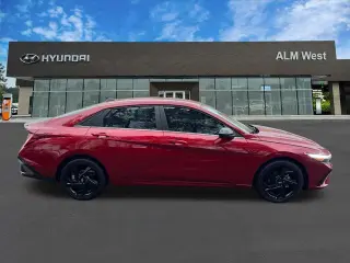 Hyundai ELANTRA 2026 SEL Sport Premium 4dr Sedan