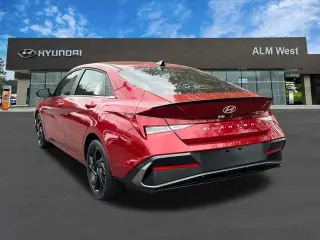 Hyundai ELANTRA 2026 SEL Sport Premium 4dr Sedan