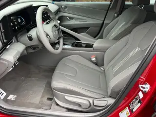 Hyundai ELANTRA 2026 SEL Sport Premium 4dr Sedan