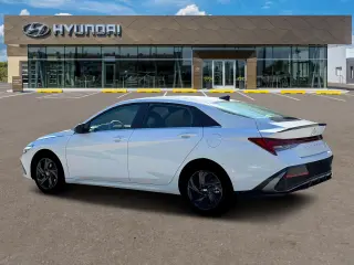 Hyundai ELANTRA 2026 SEL Sport Premium 4dr Sedan