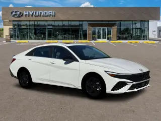 Hyundai ELANTRA 2026 SEL Sport Premium 4dr Sedan