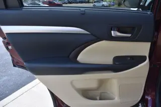 Toyota Highlander 2019 AWD XLE 4dr SUV