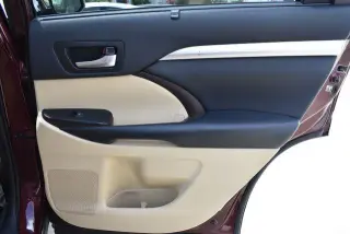 Toyota Highlander 2019 AWD XLE 4dr SUV