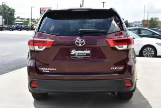 Toyota Highlander 2019 AWD XLE 4dr SUV