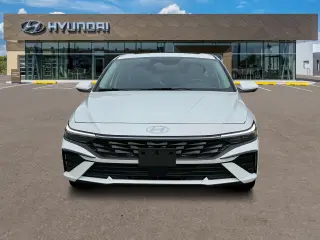 Hyundai ELANTRA 2025 SEL Conveniencia 4p Sedan