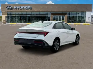 Hyundai ELANTRA 2025 SEL Conveniencia 4p Sedan
