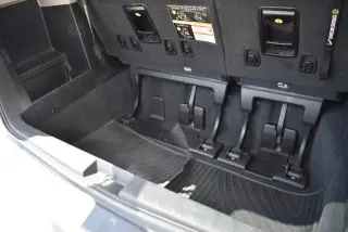 Toyota Sienna 2020 AWD SE 7-Pasajeros 4p Mini-Van