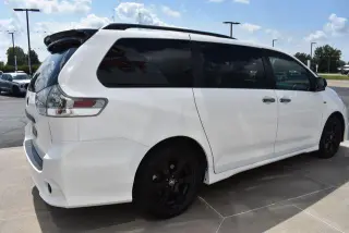 Toyota Sienna 2020 AWD SE 7-Pasajeros 4p Mini-Van