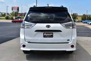 Toyota Sienna 2020 AWD SE 7-Pasajeros 4p Mini-Van