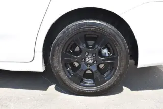 Toyota Sienna 2020 AWD SE 7-Pasajeros 4p Mini-Van