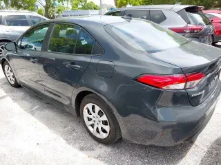 Toyota Corolla 2024 LE 4dr Sedán