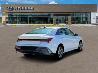 Hyundai ELANTRA 2026 Limited 4dr Sedan