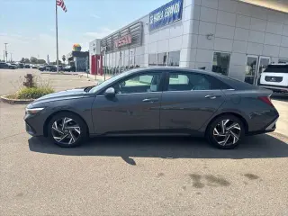 Hyundai ELANTRA 2024 Limited 4dr Sedán