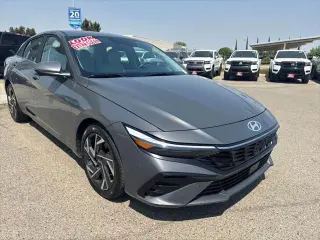Hyundai ELANTRA 2024 Limited 4dr Sedán