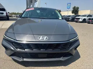 Hyundai ELANTRA 2024 Limited 4dr Sedán