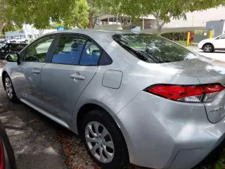 Toyota Corolla 2024 LE 4p Sedan