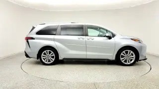 Toyota Sienna 2021 Platinum 7-Pasajeros 4p Mini-Van
