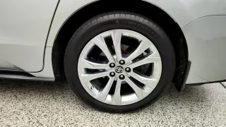 Toyota Sienna 2021 Platinum 7-Pasajeros 4p Mini-Van