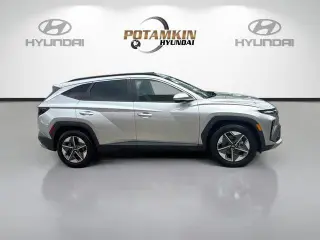 Hyundai TUCSON 2025 SEL Conveniencia 4p SUV