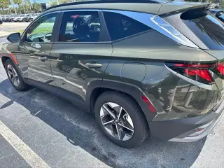 Hyundai TUCSON 2025 SEL 4p SUV