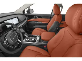 Kia Carnival 2024 SX 4 puertas Minivan