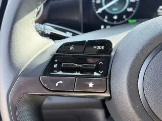Hyundai ELANTRA Hybrid 2025 SEL Sport 4dr Sedan
