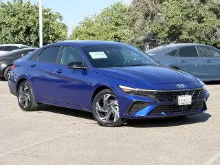 Hyundai ELANTRA Hybrid 2025 SEL Sport 4dr Sedan