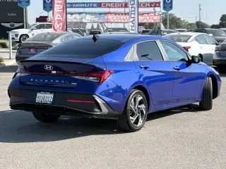 Hyundai ELANTRA Hybrid 2025 SEL Sport 4dr Sedan