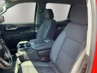 Chevrolet Silverado 1500 2023 4x4 LT Trail Boss 4p. Cabina de tripulación con 5.8 ft. SB