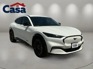 Ford Mustang Mach-E 2024 Premium 4p SUV