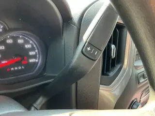 Chevrolet Silverado 2500HD 2024 4x4 Custom 4p Cubierta Doble SB