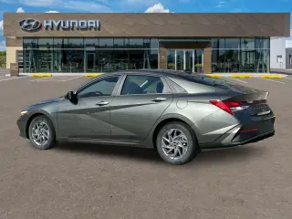 Hyundai ELANTRA Hybrid 2025 Azul 4p Sedán