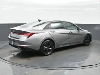 Hyundai ELANTRA 2023 SEL 4dr Sedan