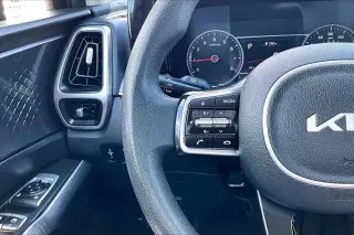 Kia Sorento 2022 LX 4dr SUV