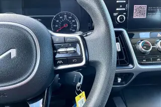 Kia Sorento 2022 LX 4dr SUV