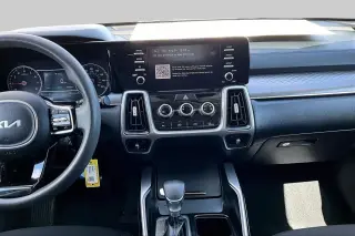 Kia Sorento 2022 LX 4dr SUV