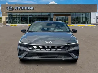 Hyundai ELANTRA 2026 SEL Sport 4dr SedÃ¡n