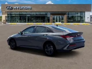 Hyundai ELANTRA 2026 SEL Sport 4dr SedÃ¡n