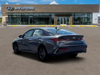 Hyundai ELANTRA 2026 SEL Sport 4dr SedÃ¡n