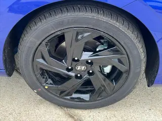 Hyundai ELANTRA 2026 SEL Sport 4dr Sedán