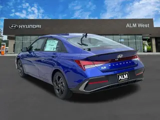 Hyundai ELANTRA 2026 SEL Sport 4dr Sedán