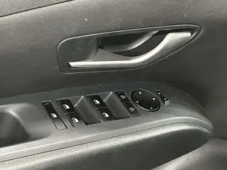Hyundai TUCSON 2025 AWD SE 4p SUV