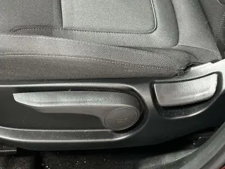 Hyundai TUCSON 2025 AWD SE 4p SUV