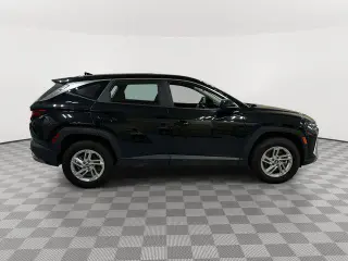 Hyundai TUCSON 2025 AWD SE 4p SUV