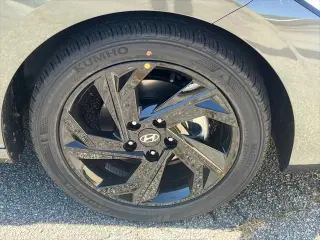 Hyundai ELANTRA 2026 SEL Sport 4dr Sedan